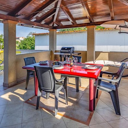 All Seasons Apartment Πούλα Εξωτερικό φωτογραφία
