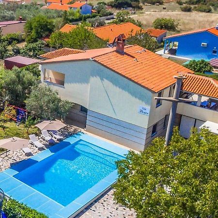 All Seasons Apartment Πούλα Εξωτερικό φωτογραφία