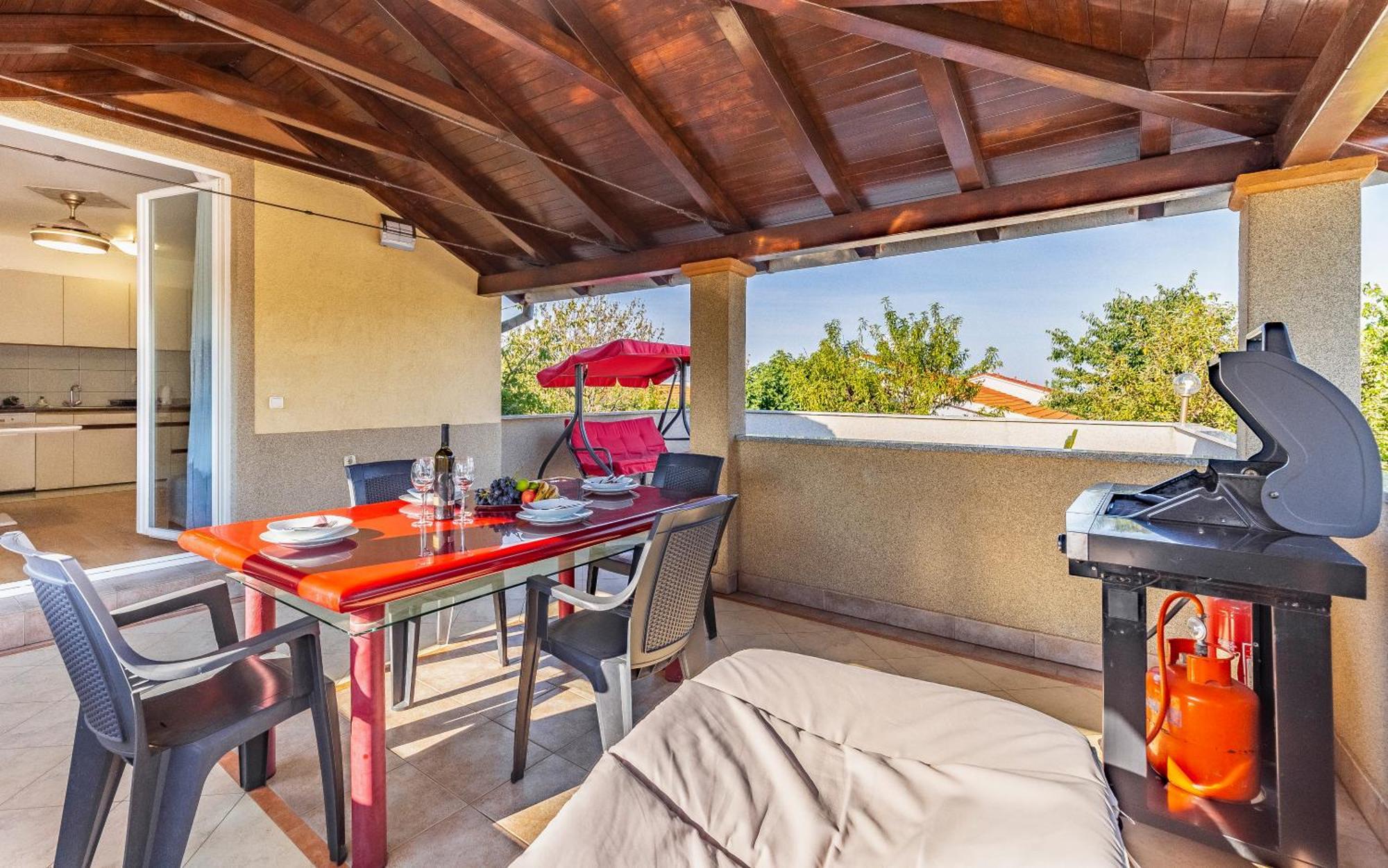 All Seasons Apartment Πούλα Εξωτερικό φωτογραφία