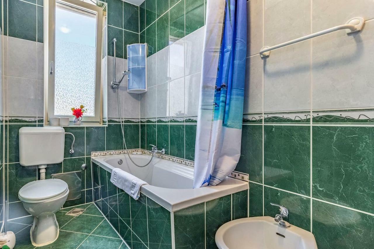 All Seasons Apartment Πούλα Εξωτερικό φωτογραφία