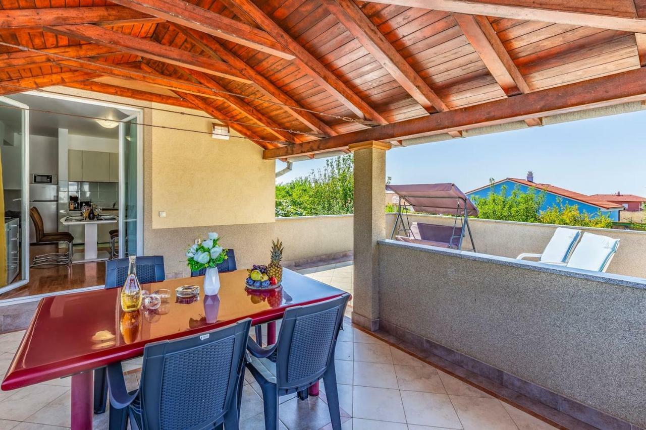 All Seasons Apartment Πούλα Εξωτερικό φωτογραφία
